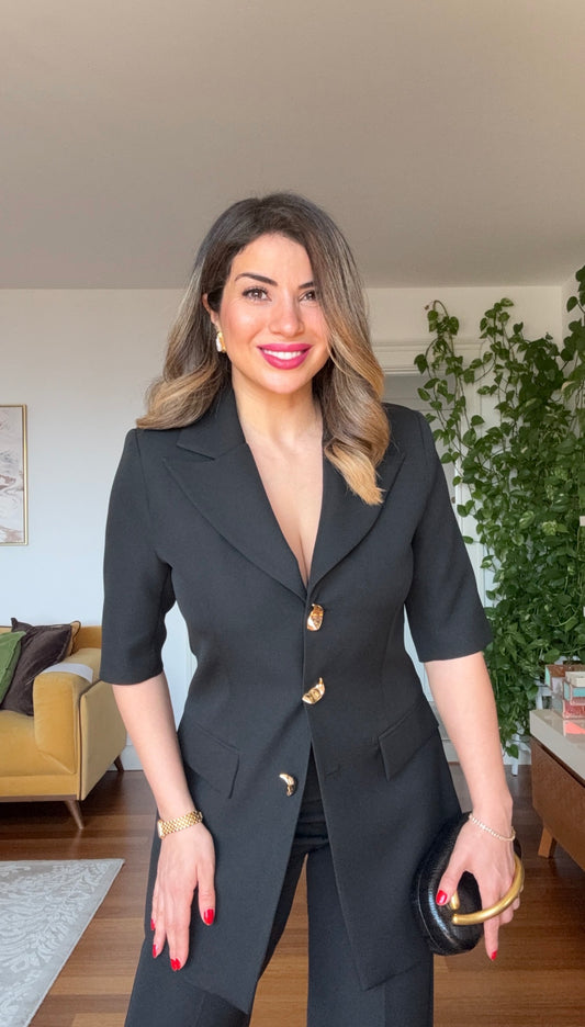 GOLD DÜĞME DETAYLI KEMERLİ BLAZER PANTOLON TAKIM - SİYAH