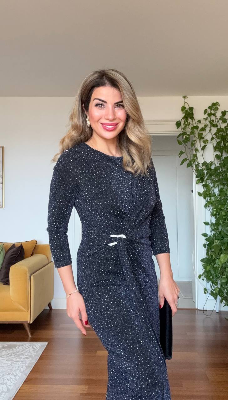 SİMLİ BEL BAĞLAMALI ŞIK MİDİ ELBİSE – Lacivert