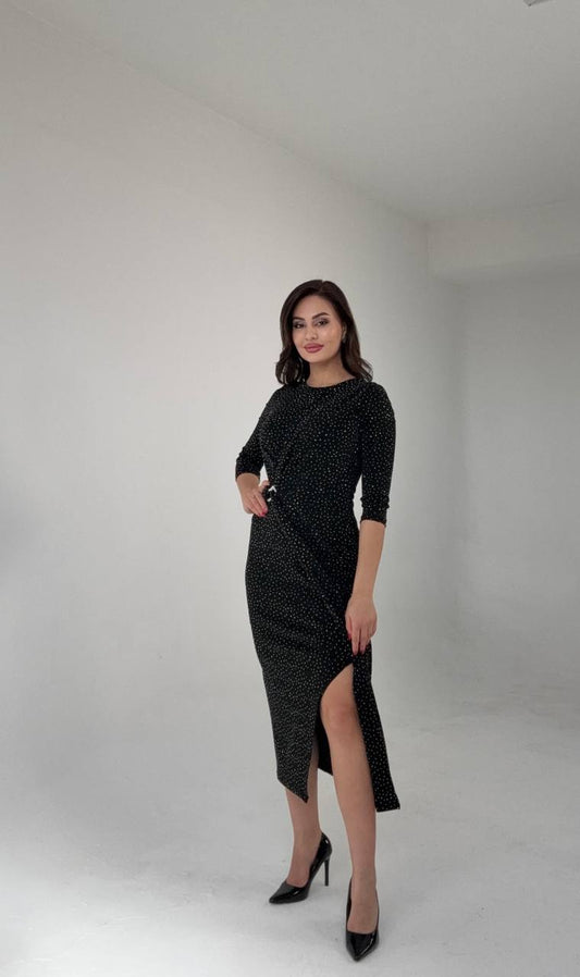 SİMLİ BEL BAĞLAMALI ŞIK MİDİ ELBİSE – SİYAH