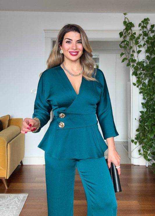 KRUVAZE YAKA ZARİF PEPLUM TAKIM – PETROL MAVİSİ