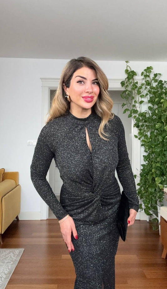 IŞILTILI DRAPE DETAYLI YIRTMAÇLI ELBİSE - SİYAH