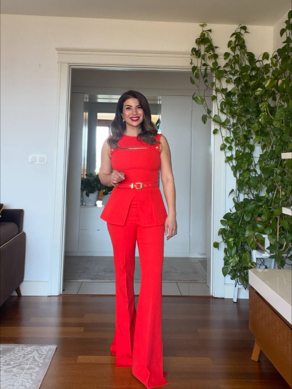 OMUZ GOLD DÜĞME DETAYLI PEPLUM TAKIM – KIRMIZI