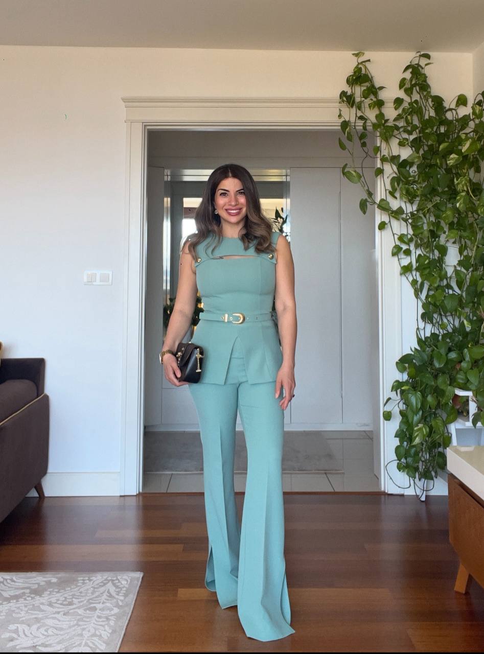 OMUZ GOLD DÜĞME DETAYLI PEPLUM TAKIM – MİNT