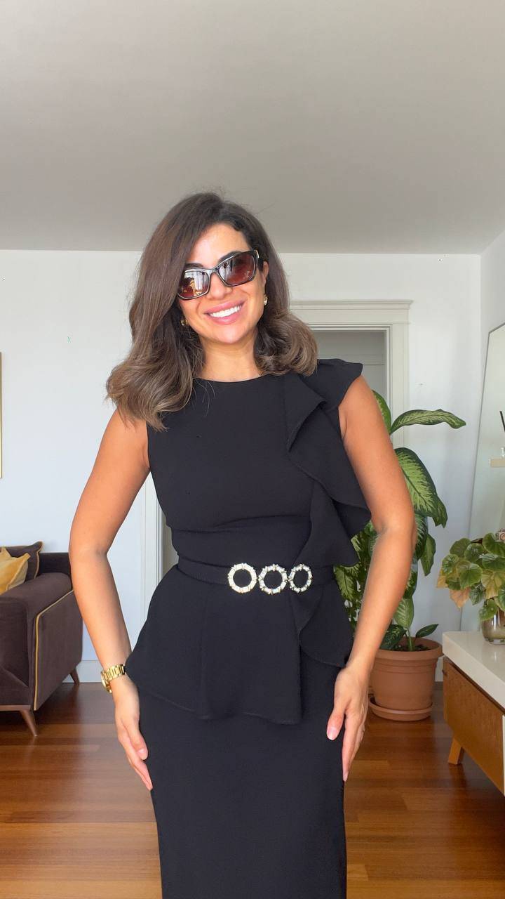 İNCİ TOKA DETAYLI PEPLUM MİDİ ELBİSE - SİYAH
