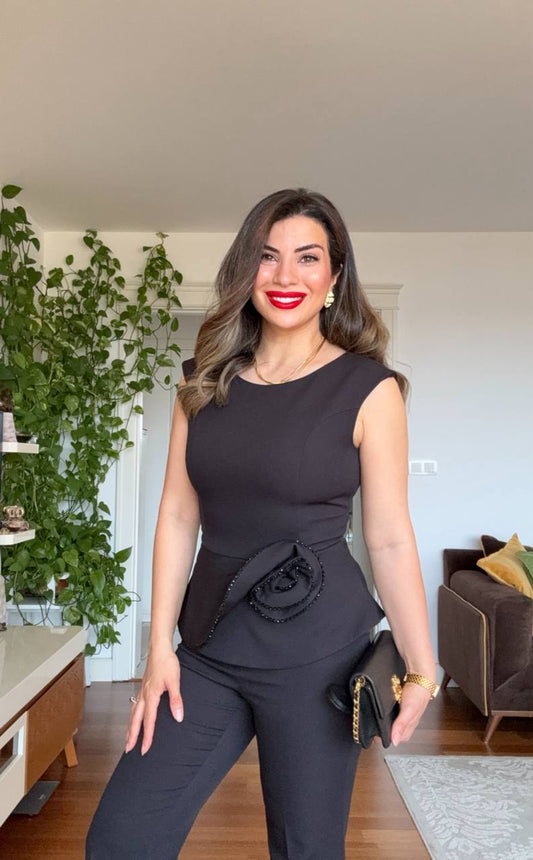 PEPLUM ÇİÇEK DETAYLI TAKIM – SİYAH