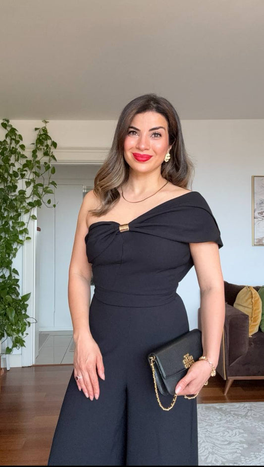 ASİMETRİK OMUZLU METAL TOKALI TULUM - SİYAH