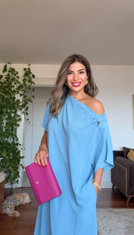 ASİMETRİK OMUZ DETAYLI MAKSİ ELBİSE – İNDİGO