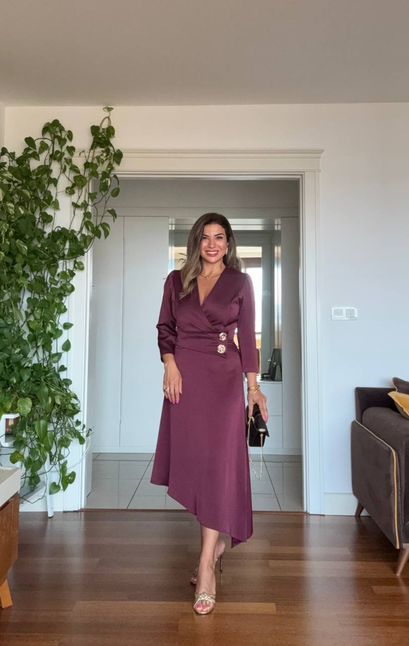 GOLD DÜĞME DETAYLI ELBİSE - MÜRDÜM
