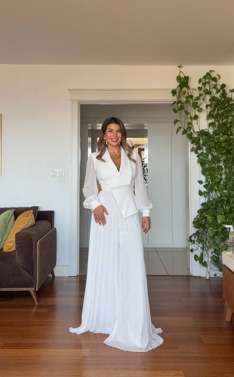 V YAKA PLİSELİ VE TAŞ DETAYLI TULUM - BEYAZ
