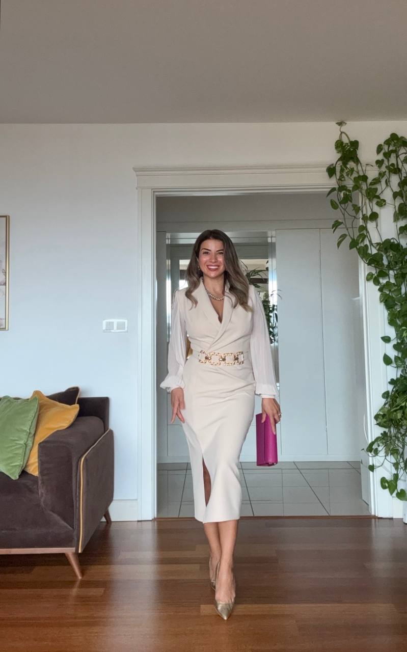 ELEGAN V YAKA BEL KEMER DETAYLI ELBİSE - BEJ