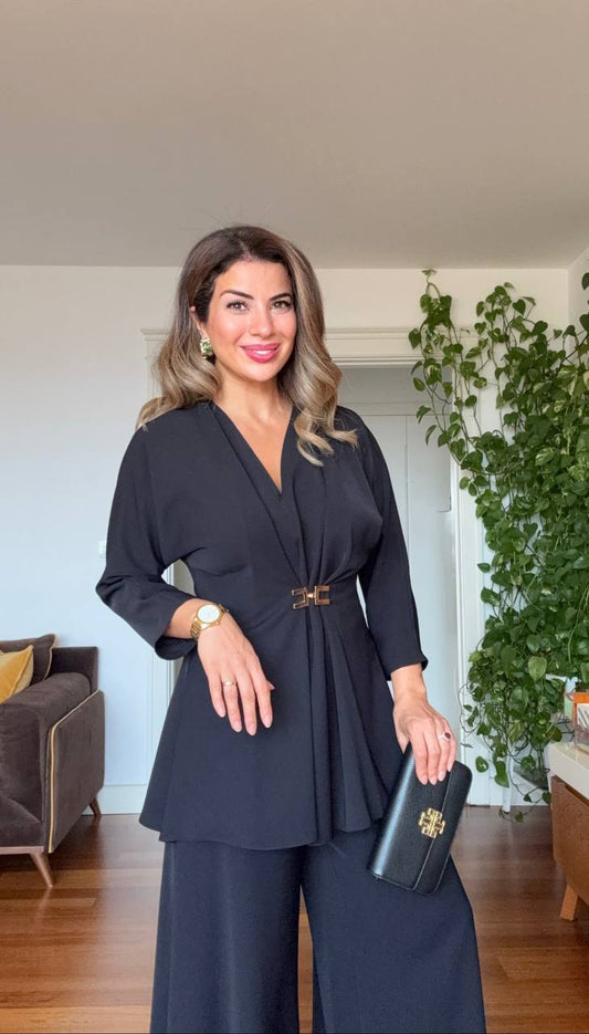 GOLD TOKA DETAYLI KRUVAZE TAKIM - SİYAH