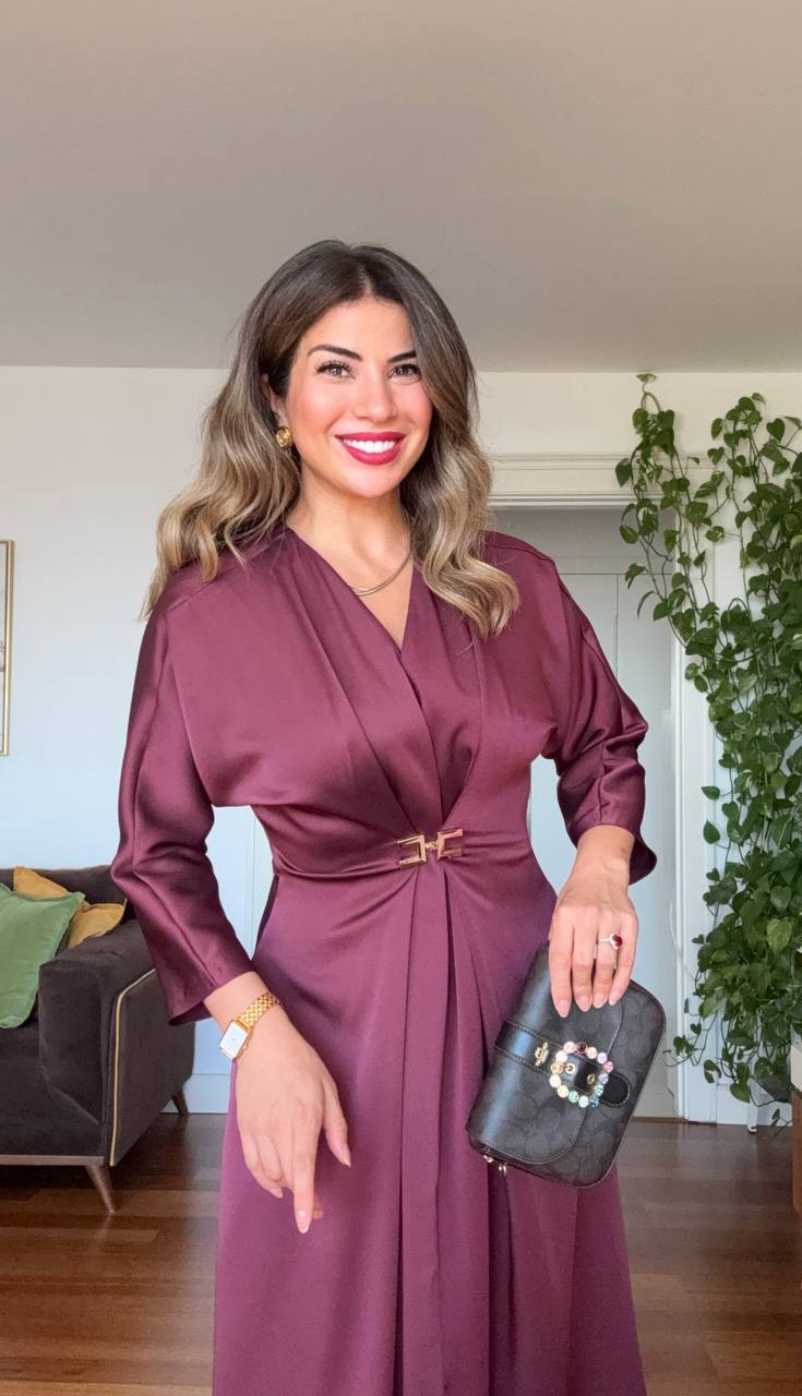 GOLD TOKA DETAYLI MİDİ ELBİSE - MÜRDÜM
