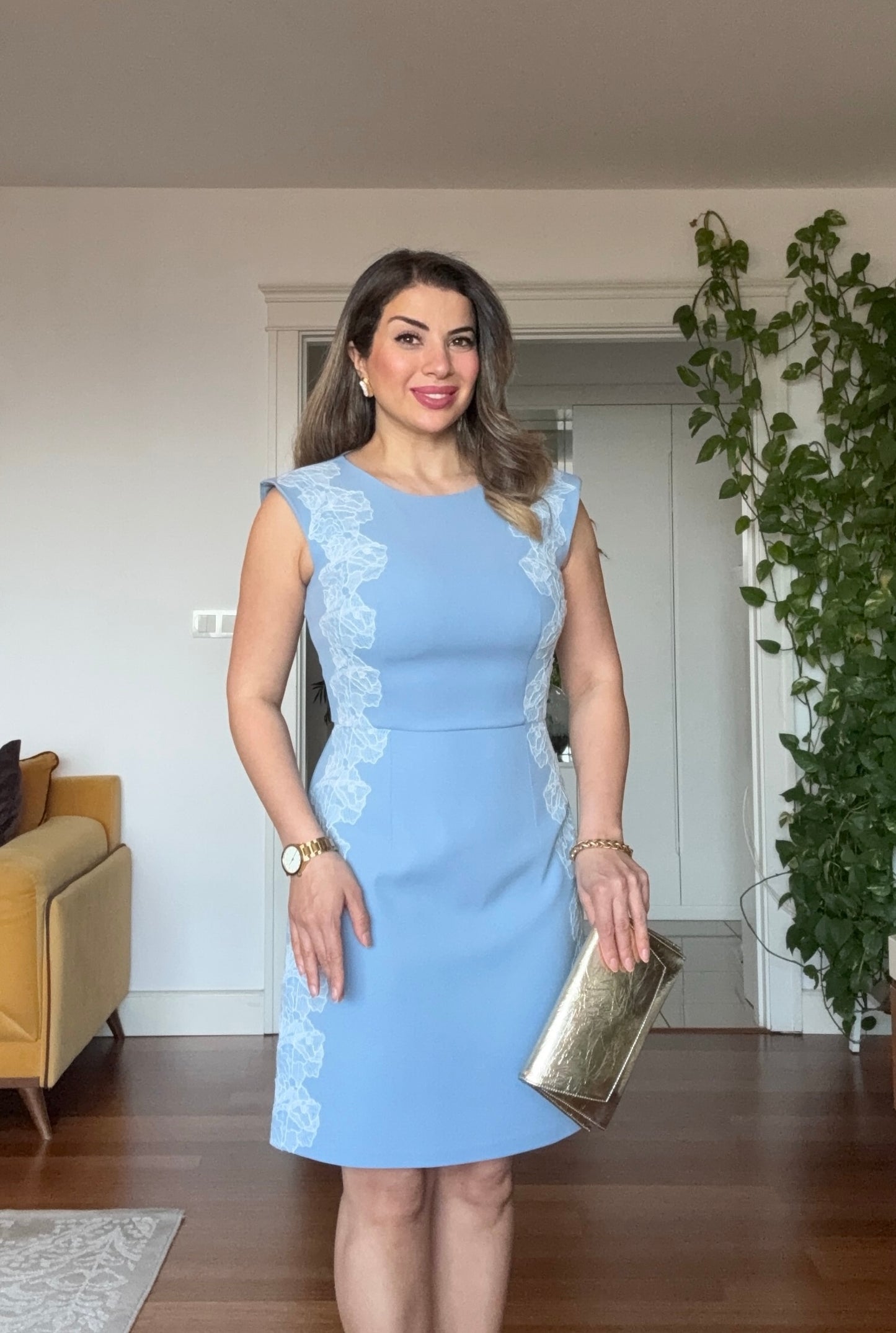 DANTEL DETAYLI  MİDİ ELBİSE- MAVİ