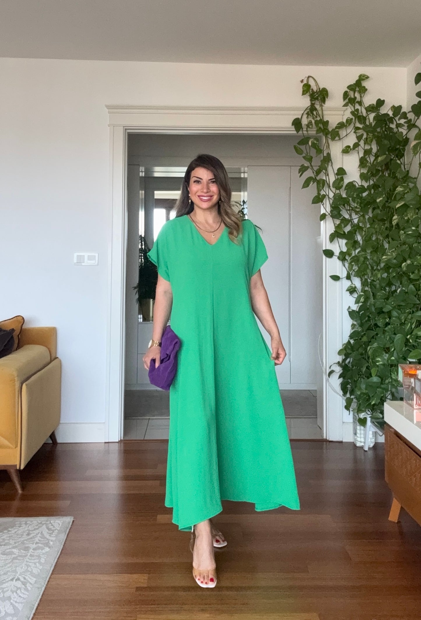 V YAKA OVERSİZE MAXİ ELBİSE - YESİL