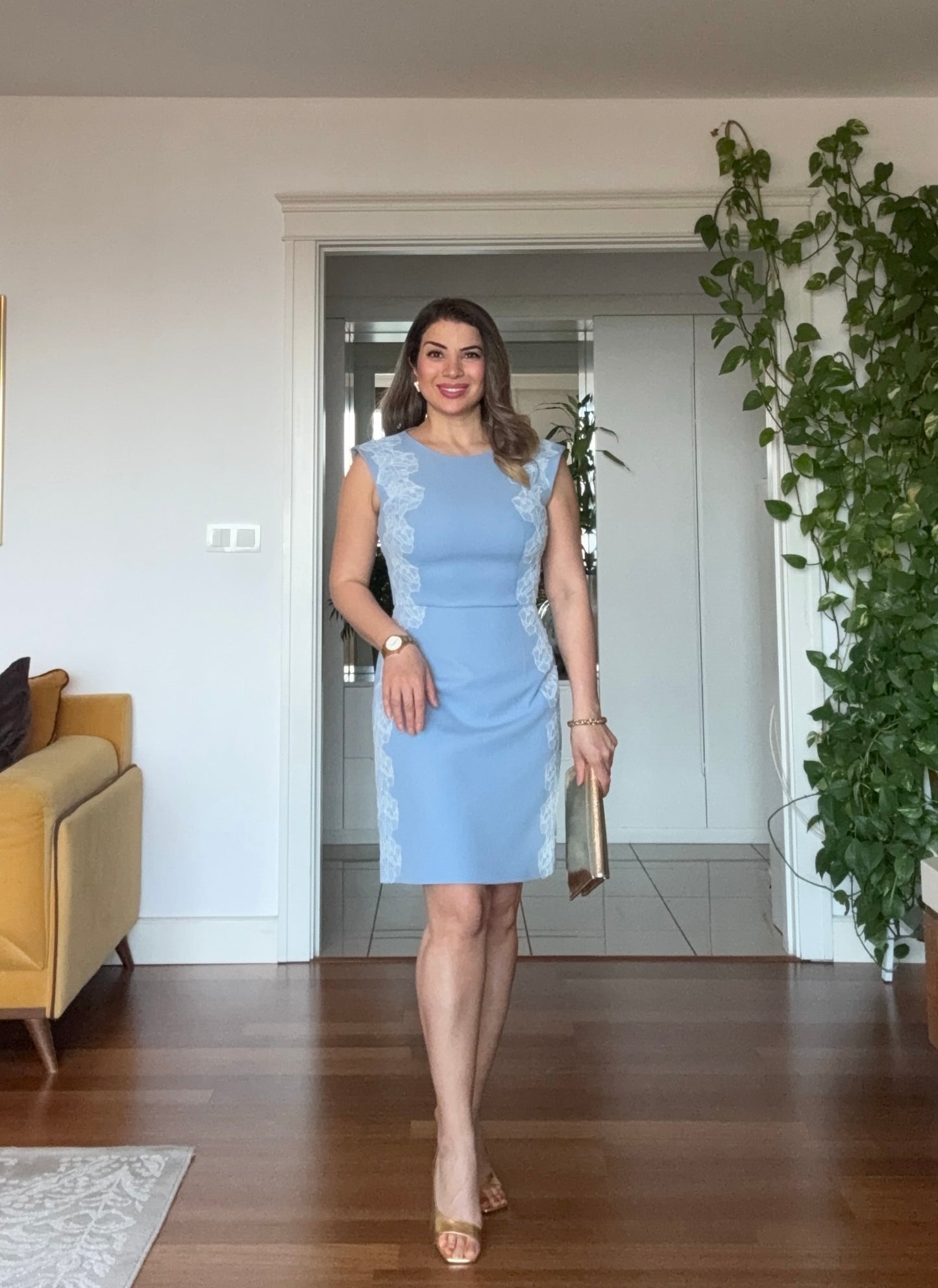 DANTEL DETAYLI  MİDİ ELBİSE- MAVİ