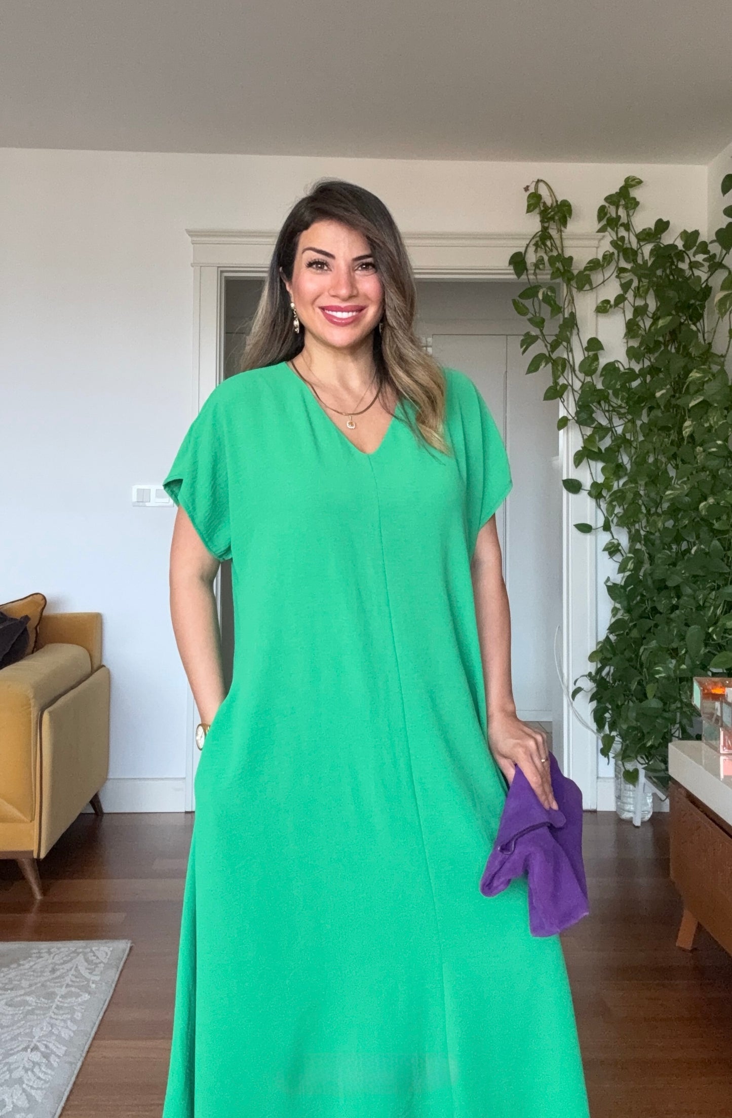 V YAKA OVERSİZE MAXİ ELBİSE - YESİL