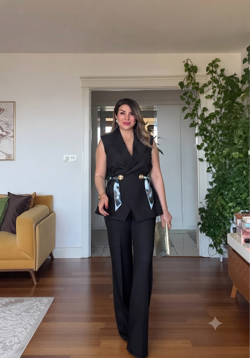 ZİNCİR KEMER DETAYLI YELEKLİ TAKIM - SİYAH