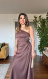 ASİMETRİK KESİM BEL DETAYLI ELBİSE - KAHVE