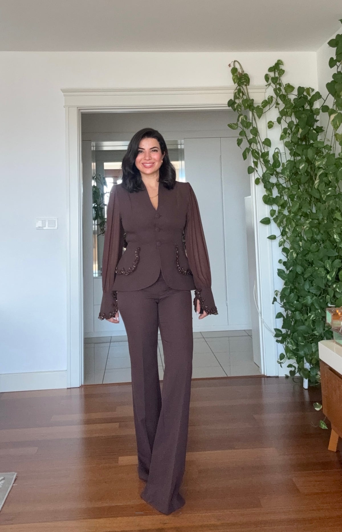 TAŞLI ŞİFON KOLLU BLAZER TAKIM - KAHVE