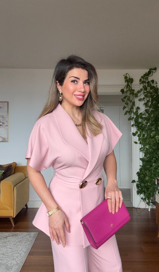 GOLD DÜĞME DETAYLI KRUVAZE CEKET PANTOLON TAKIM – PUDRA