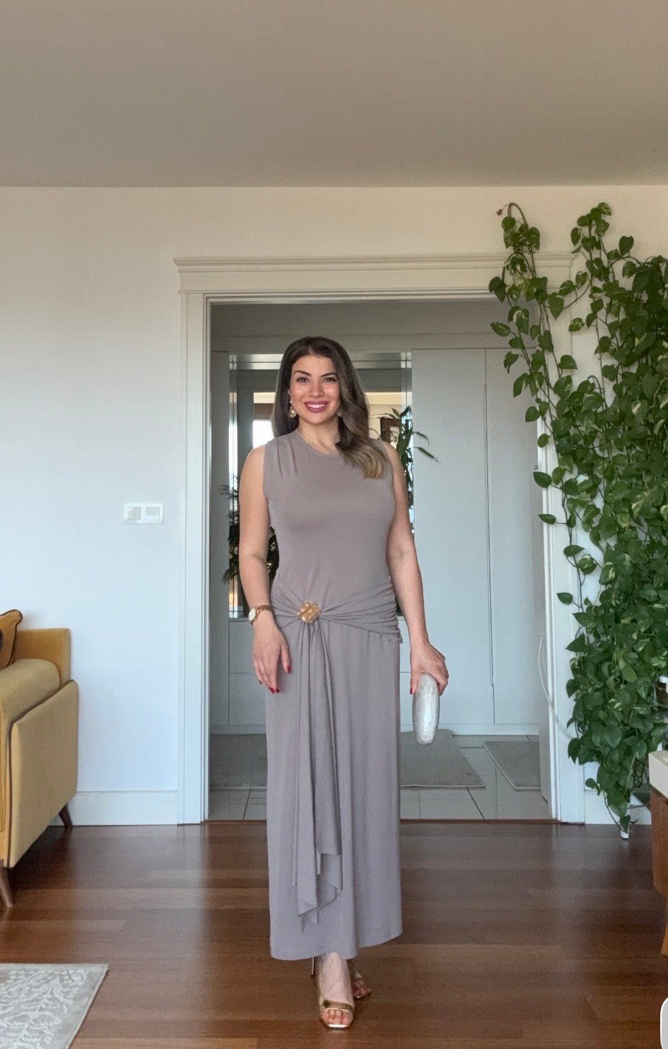 BEL TOKA DETAYLI SIRT PENCERELİ MAXİ BOY ABİYE ELBİSE