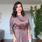 DANTEL DETAYLI KEMERLİ ŞIK MİDİ ELBİSE – MOKA KAHVE