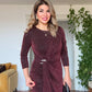 SİMLİ BEL BAĞLAMALI ŞIK MİDİ ELBİSE – MÜRDÜM