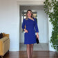 ASİMETRİK YAKA TAŞ DETAYLI ELBİSE - MAVİ