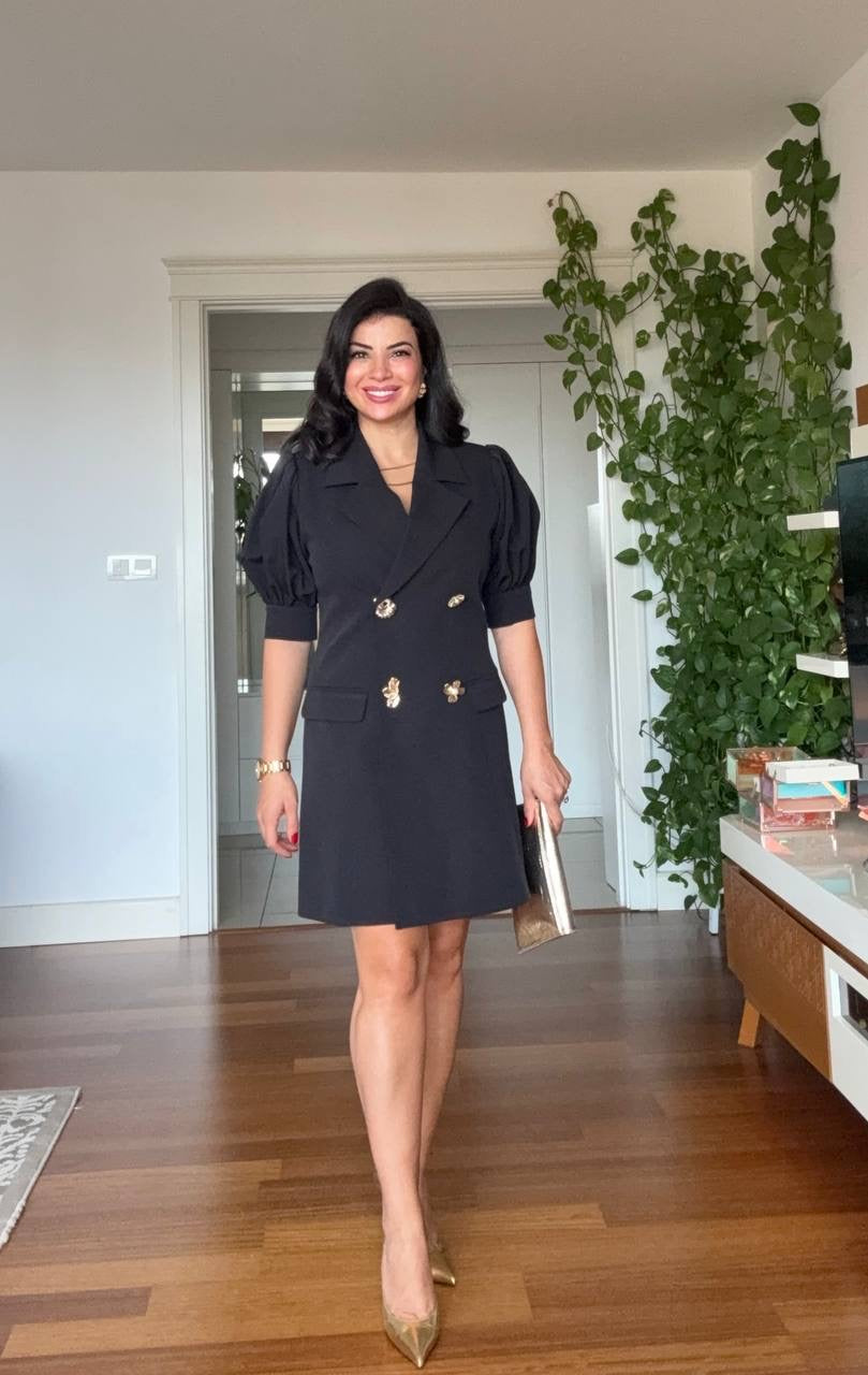 BALON KOL BROŞ DETAYLI BLAZER ELBİSE- SİYAH