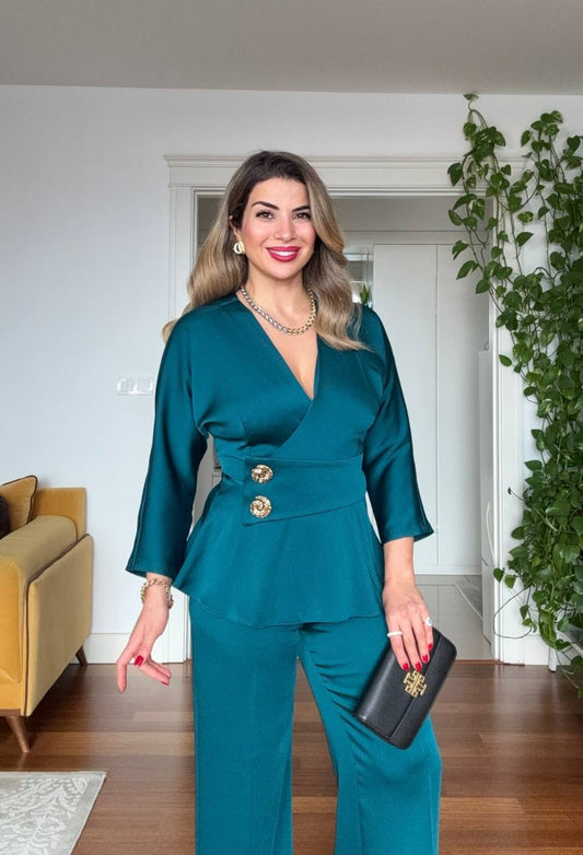 KRUVAZE YAKA ZARİF PEPLUM TAKIM – PETROL MAVİSİ