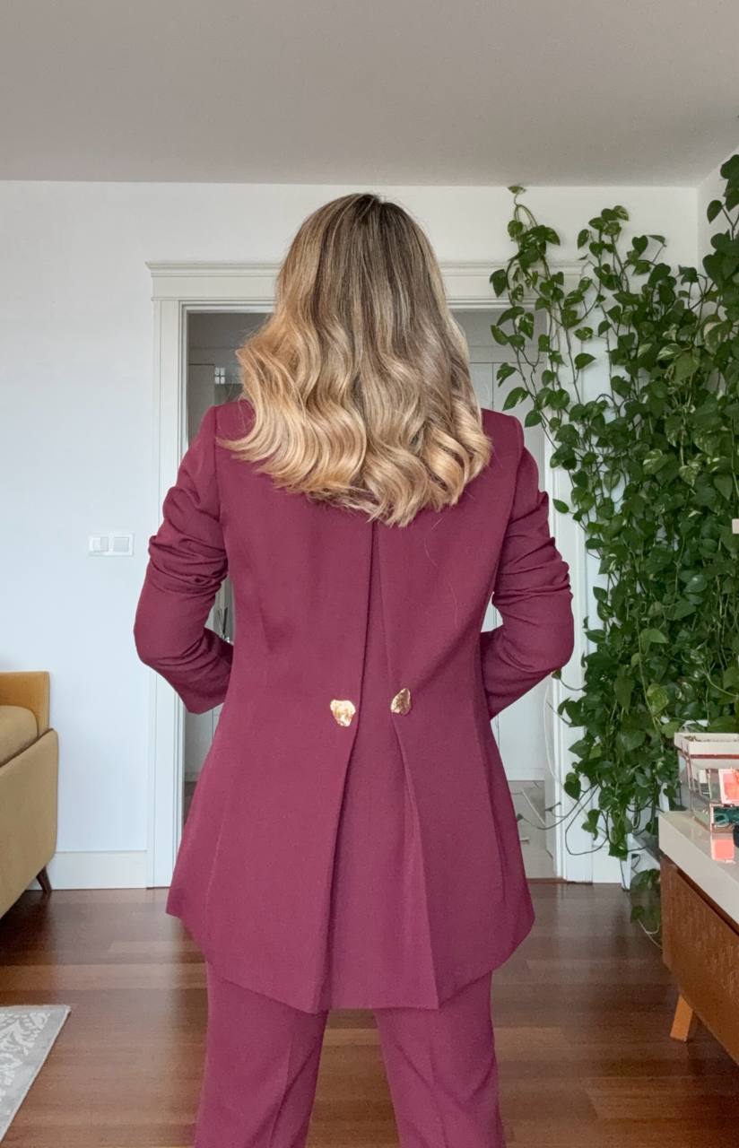 GOLD DÜĞME DETAYLI OVERSIZE TAKIM – BORDO