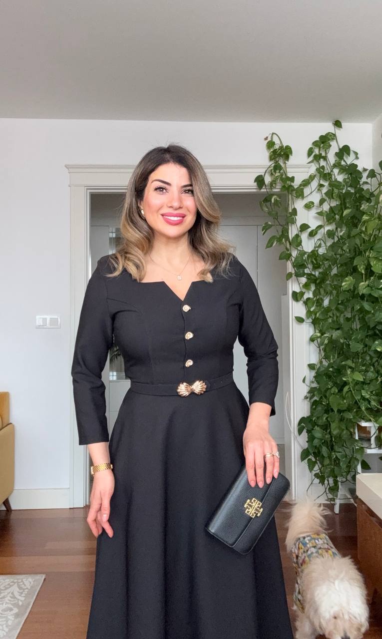 GOLD DÜĞME VE KEMER DETAYLI MİDİ ELBİSE – SİYAH