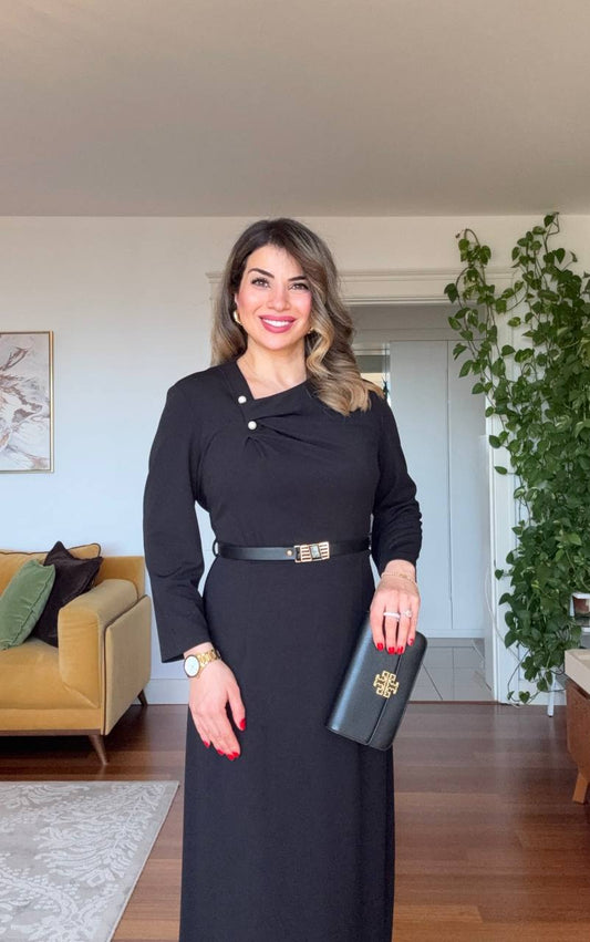 GOLD DÜĞME DETAYLI BEL KEMERLİ UZUN ELBİSE – SİYAH