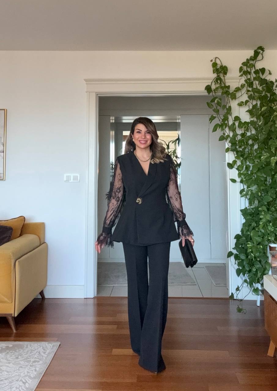 GUPÜR DANTEL DETAYLI KRUVAZE ŞIK TAKIM - SİYAH