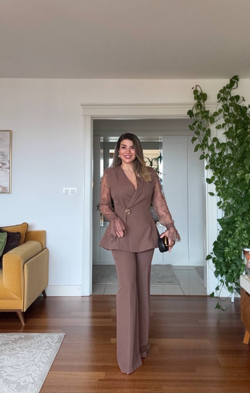 GUPÜR DANTEL DETAYLI KRUVAZE ŞIK TAKIM - KAHVE