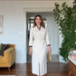 KONTRAST GARNİLİ KEMERLİ MİDİ ELBİSE - KREM