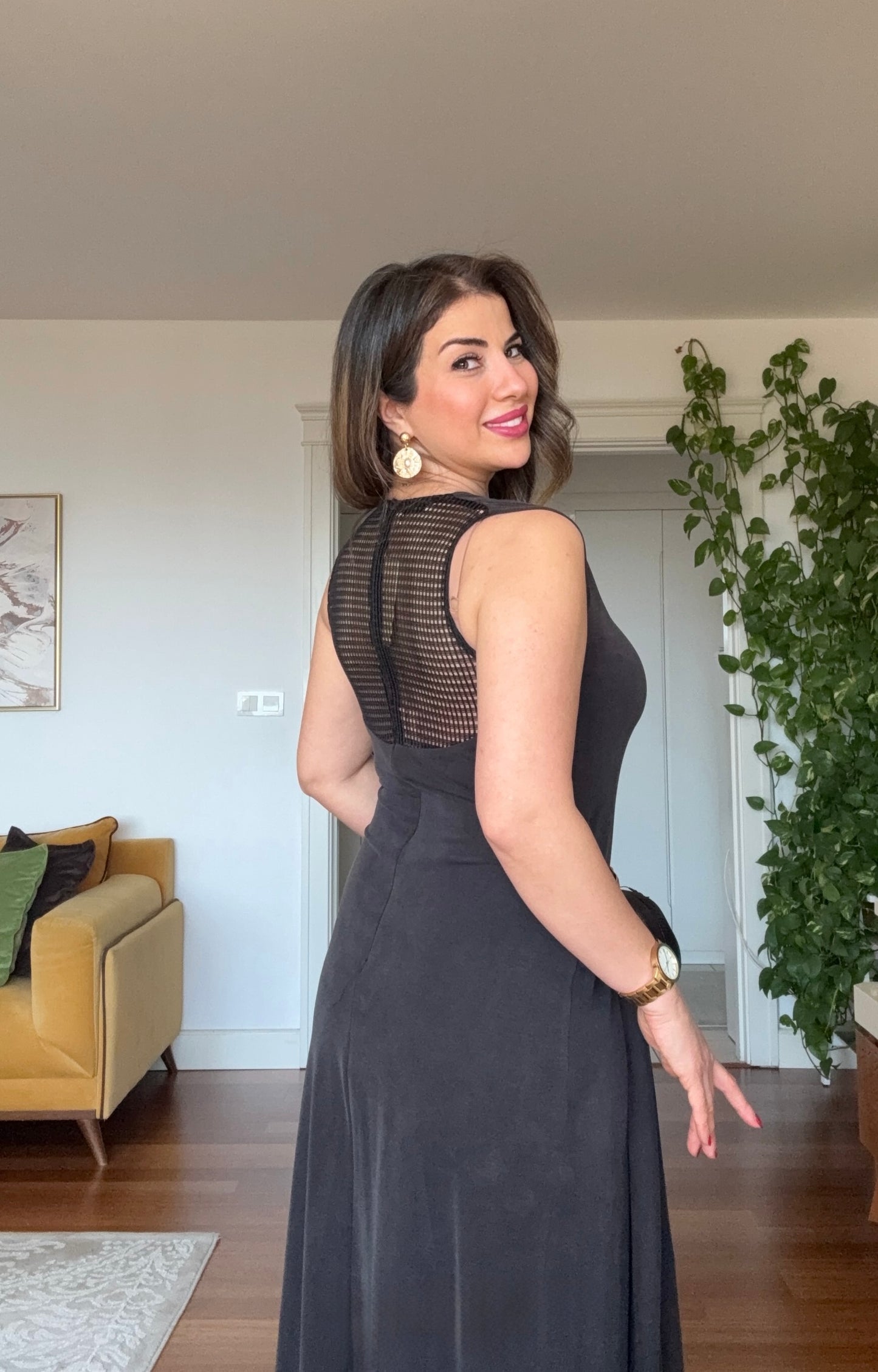 BEL TOKA DETAYLI SIRT PENCERELİ MAXİ BOY ABİYE ELBİSE - SİYAH