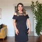 DANTEL DETAYLI MADONNA YAKA MİDİ ELBİSE- SİYAH