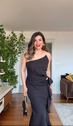 ASİMETRİK TEK OMUZ FİYONK DETAYLI ELBİSE - SİYAH